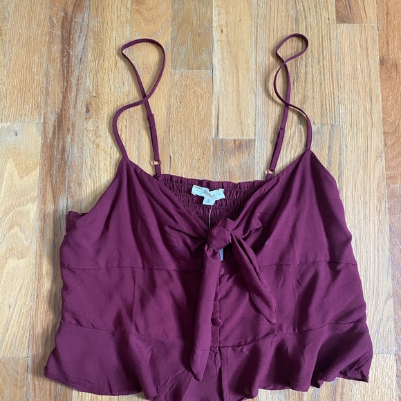 PacSun Tops - Pacsun Maroon going out top size M